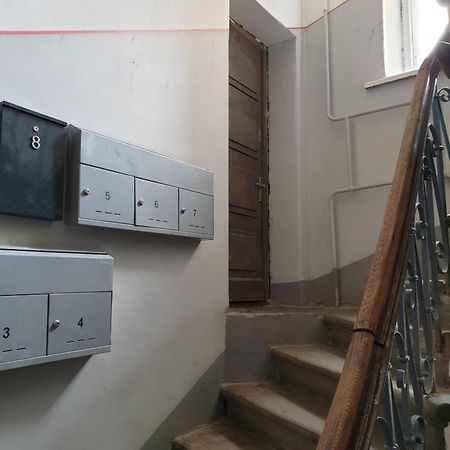 Low Ceiling Apartment Riga Ngoại thất bức ảnh